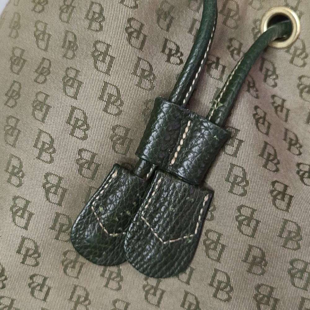 Vintage Dooney & Bourke green monogram bag - Picture 3 of 12